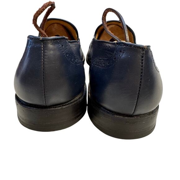 Allen Edmonds Men's 11 AA St. Moritz Navy Blue Tassel Wingtip Dress Shoe - Picture 4 of 6